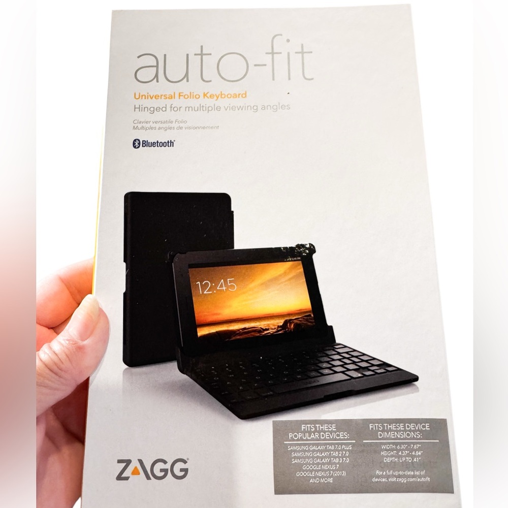 Zagg Auto-Fit Universal Folio Keyboard Hinged Bluetooth Adjustable Thin Open Box